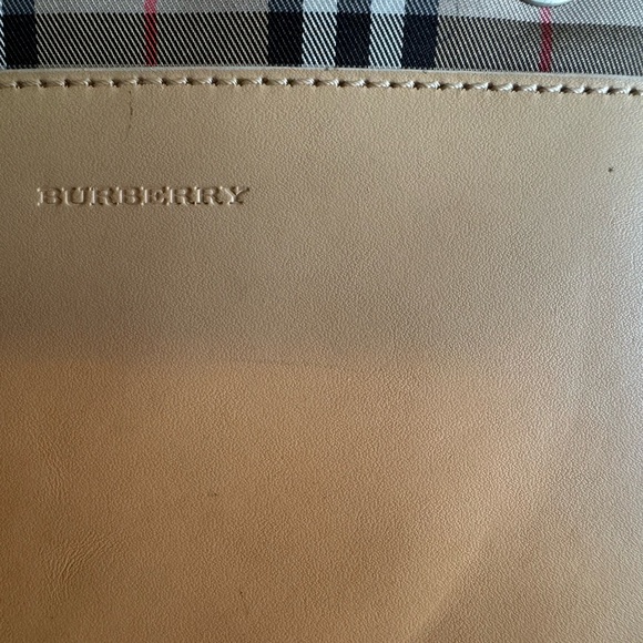 Burberry GUC tote. Beautiful tote with pocket on the front. Couple tiny spots - Picture 3 of 13